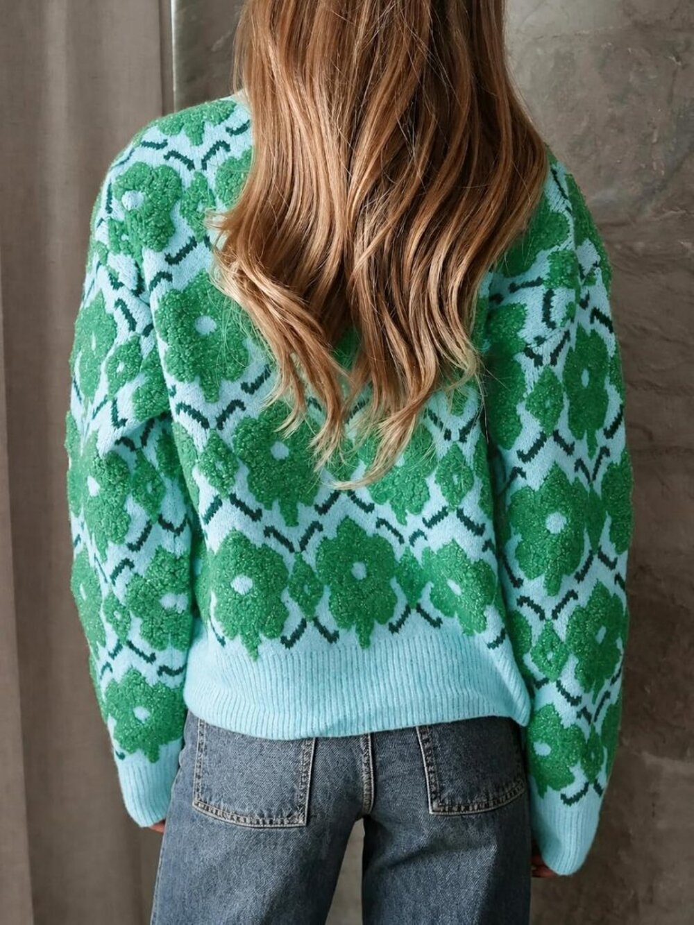 Women's Green Floral Crewneck Long Sleeve Oversized Knit Casual Winter Sweater - Picture 6 of 6
